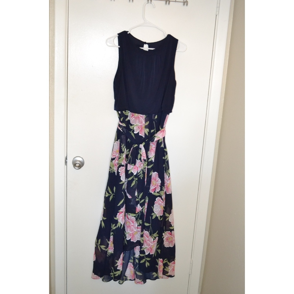 Shelby & Palmer Maxi Dress